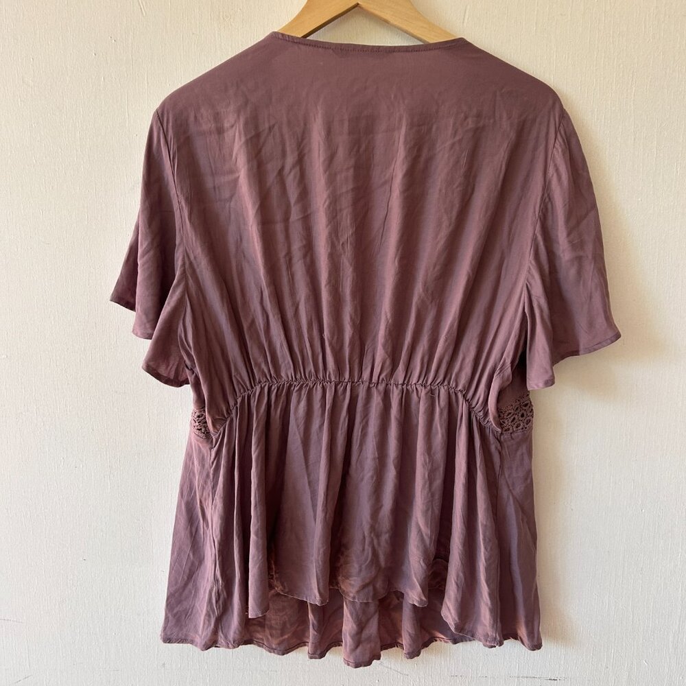 BloomChic Peasant Top Womens 16 Purple V-neck Boho Witchy Fairy Ruffle Sleeves - Picture 6 of 6